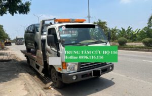 Cứu hộ trên tuyến cao tốc Hà Nội Hải Phòng
